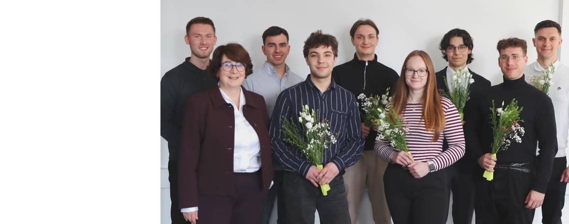 Das LVermGeo heißt seine neuen Nachwuchskräfte herzlich willkommen und freut sich auf die gemeinsame Zusammenarbeit.