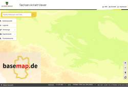 Höhenschichtendarstellung (basemap.de Web Raster ColorDEM)