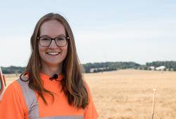 Das LVermGeo präsentiert sich in der Jugendberufsagentur in Magdeburg.